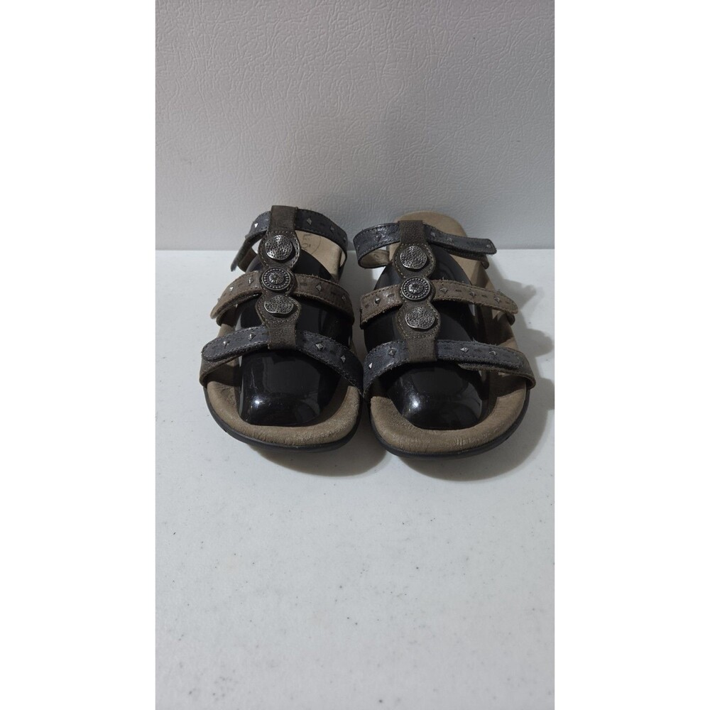 Taos Prize 3 Strappy Metallic Leather Sandals Size 12